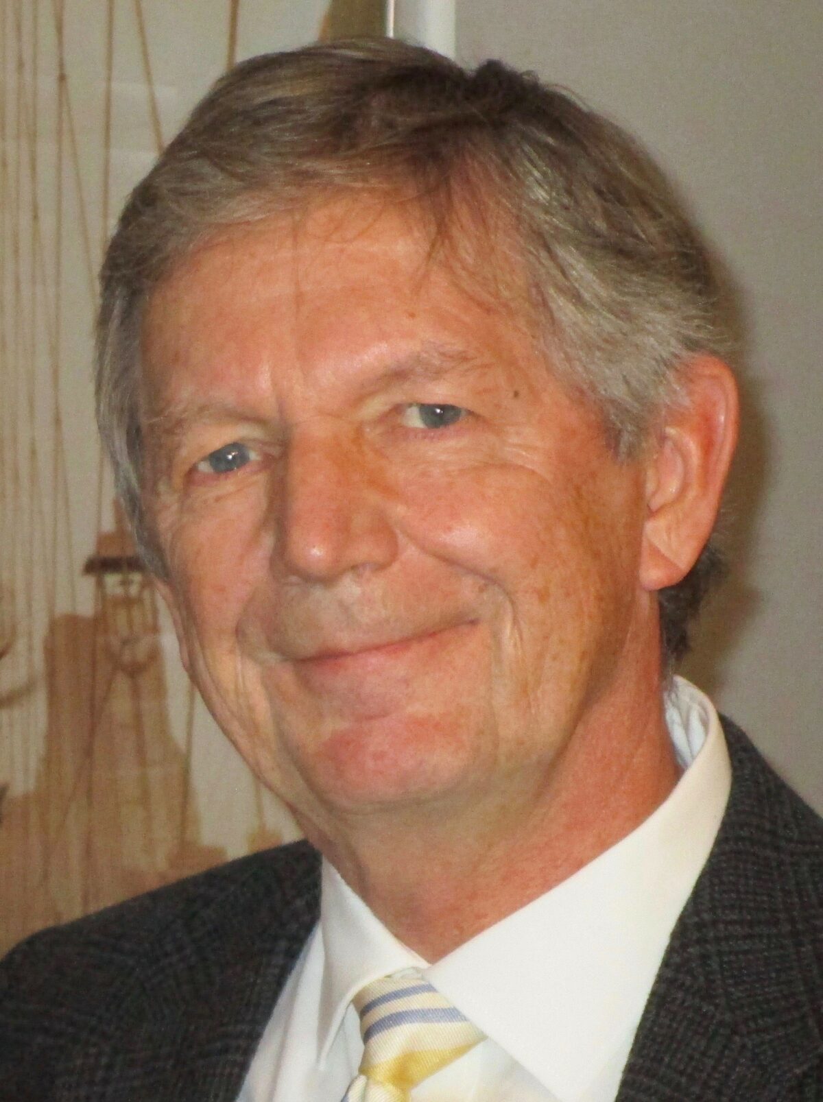 Lindner Headshot